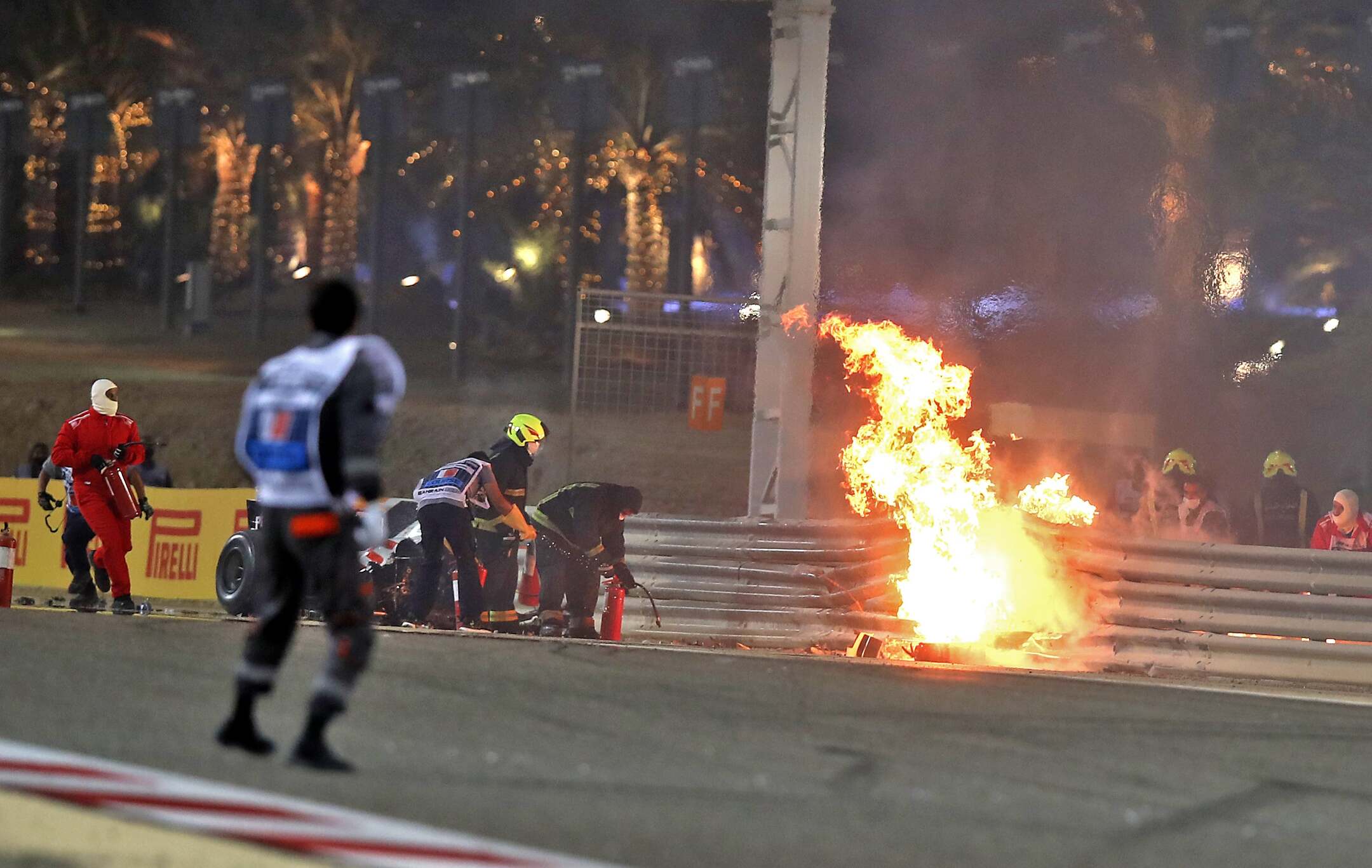 grosjean-bg-img1.jpg